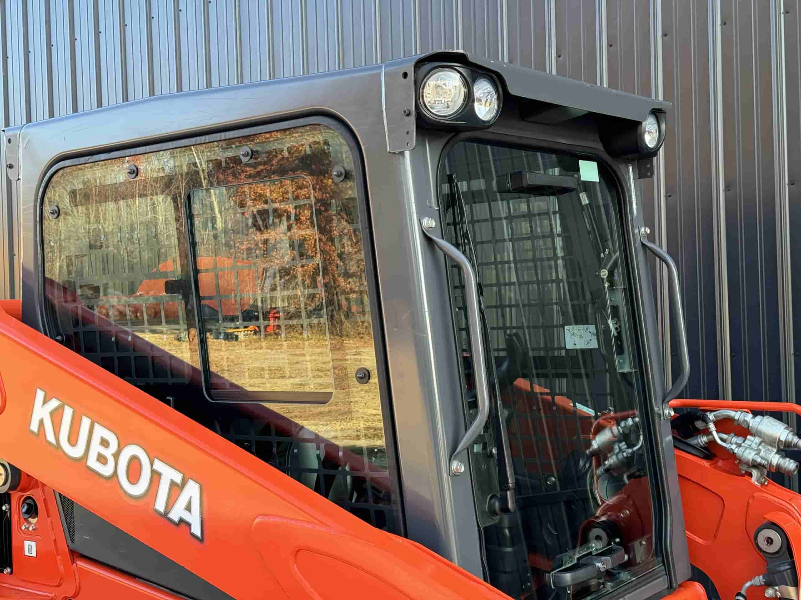 2018 KUBOTA SSV65
